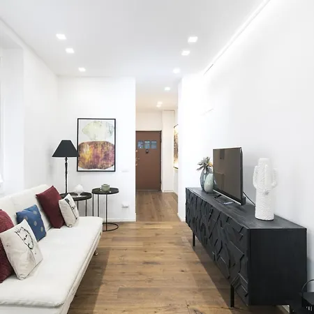 Easylife - Moderno E Chic Con Led Atmosferici Appartement