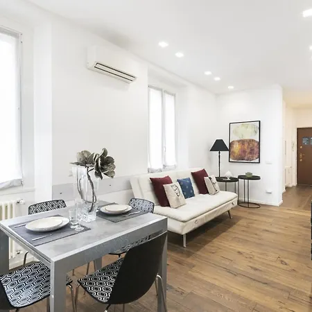 Easylife - Moderno E Chic Con Led Atmosferici Appartement *
