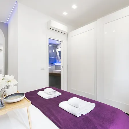 Easylife - Moderno E Chic Con Led Atmosferici Appartement Milaan